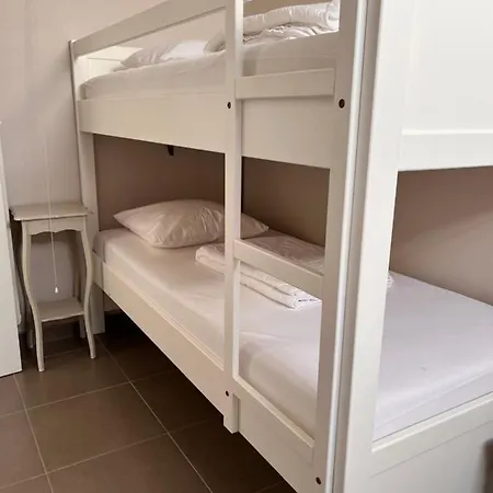 Holiday home Maneschijn**** *